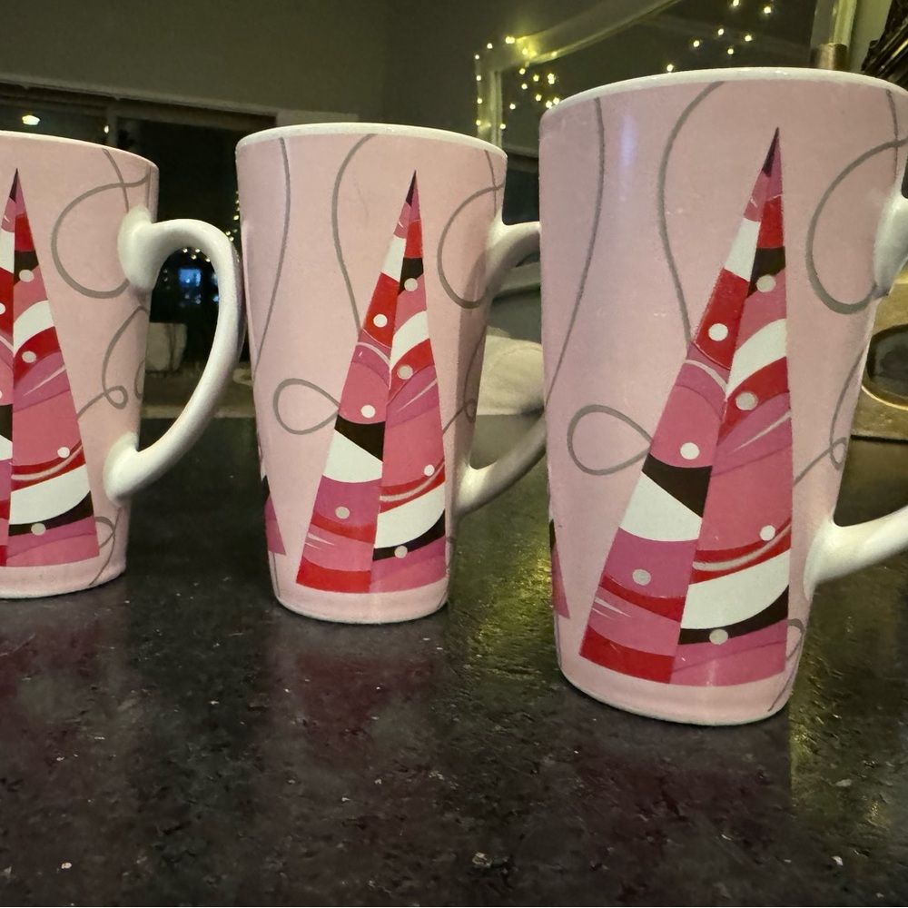 Starbucks 2004 Tall Pink Silver Holiday Grande 16oz Christmas Tree Mug